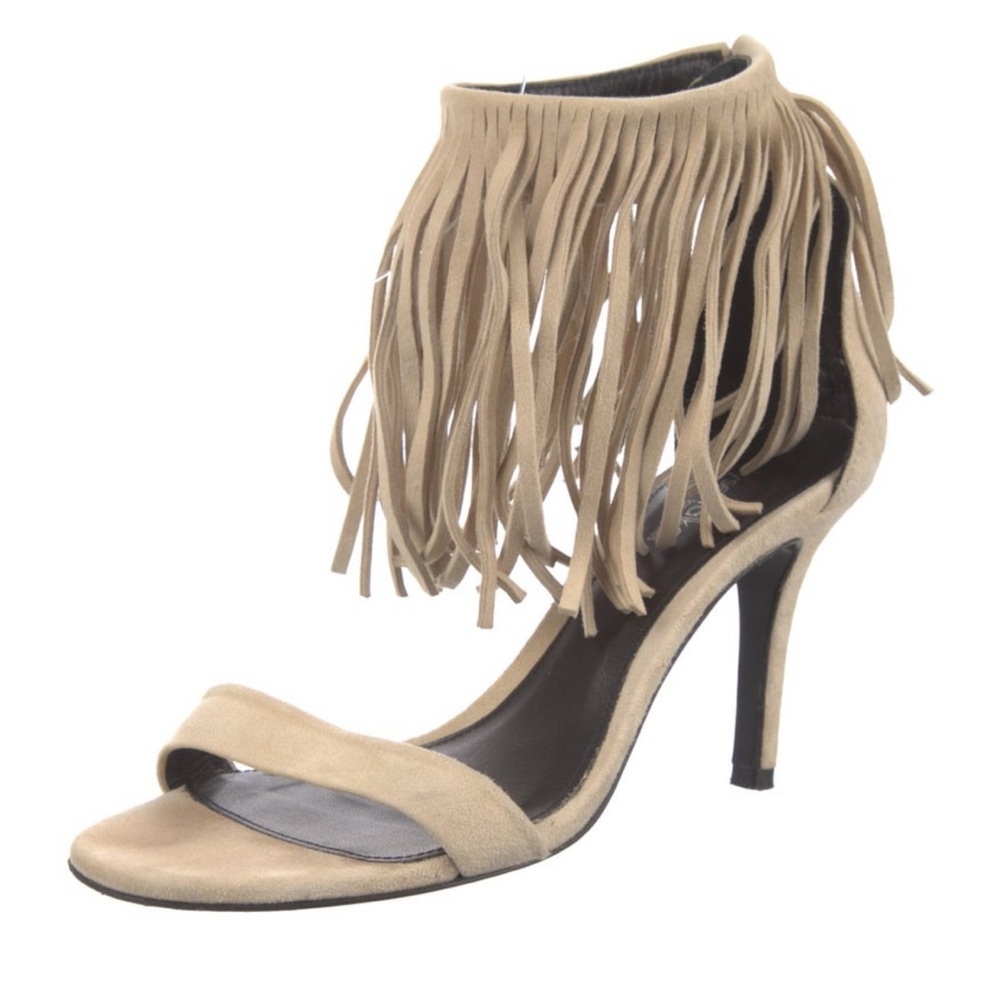 Elyse Walker Los Angeles Fringe Dune Heels Size 7 in Cream/Tan